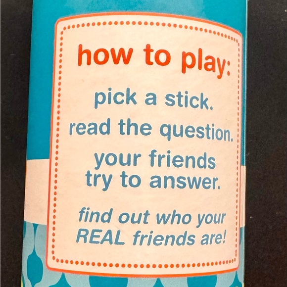 Hallmark Do You Really Know Me Party Game - Picture 5 of 7